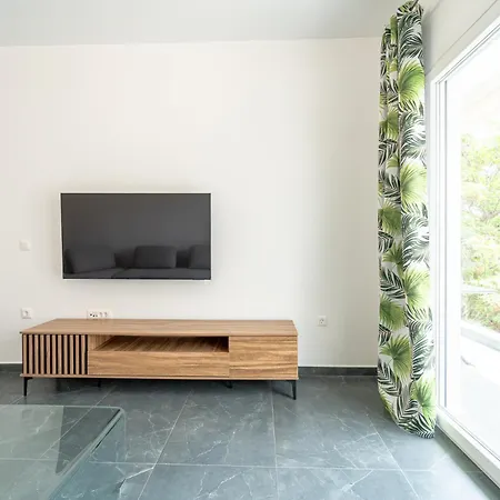 Aletreo, Rhodes * Rhodes City