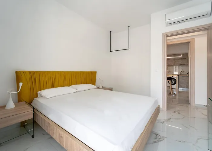 Aletreo, Rhodes Apartamento *