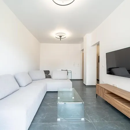 Aletreo, Rhodes * Rhodes City